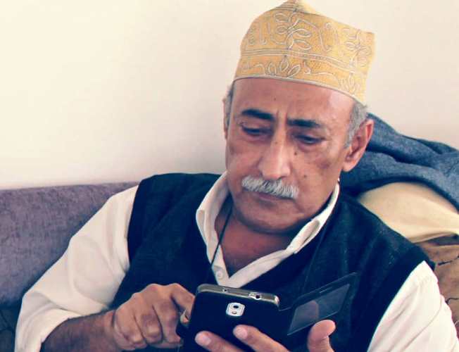 بالفيديو.. عبدالباسط عبسي مع نشر أعمال جديدة: الفن في​ اليمن مستمر