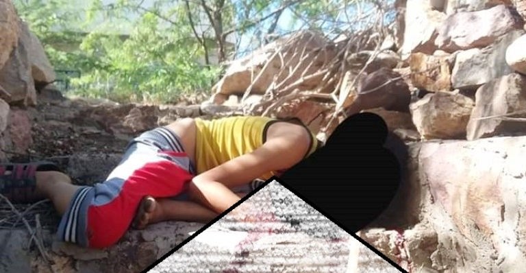 سياج: مقتل طفل وإصابة شقيقه برصاص قناص حوثي في تعز