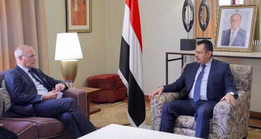 معين عبدالملك لسفير بريطانيا في اليمن: التغاضي الأممي يشجع الحوثي