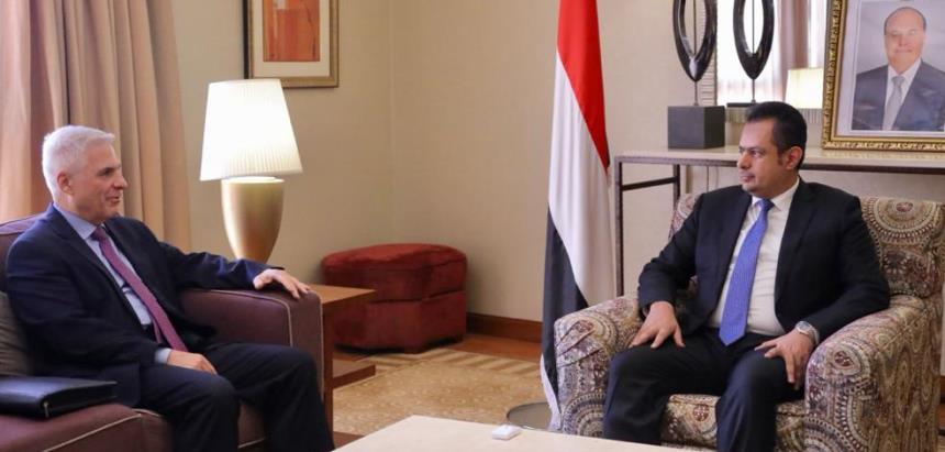 معين عبدالملك: الحوثي تراجع عن السماح بصيانة خزان صافر والصمت غير مقبول