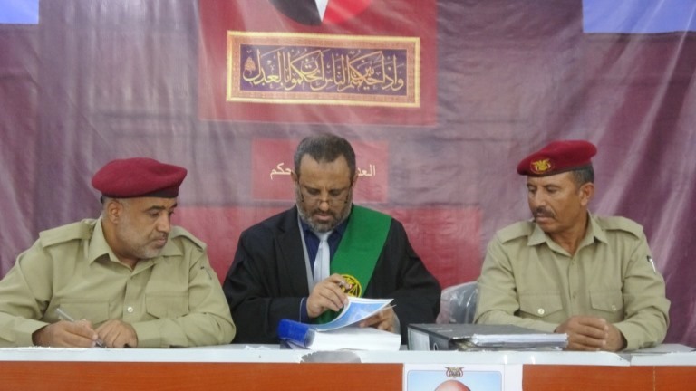 مأرب: المحكمة العسكرية تعقد جلسة ثامنة في محاكمة قيادات الحوثيين