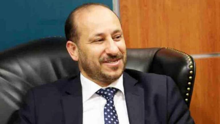 العوج يكشف عن ملامح خطة لتحرير الاتصالات اليمنية من الحوثيين