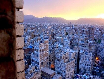 قِبْلة عِشقنا (شعر)
