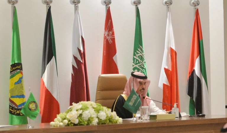 وكالة: التعاون الخليجي يجهز لمشاورات بشأن اليمن والحوثي بين المدعوين