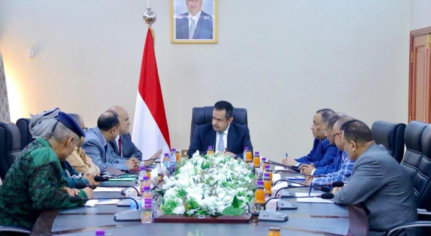 معين عبدالملك يصدر توجيهات إدارية وعسكرية وأمنية بشأن تعز