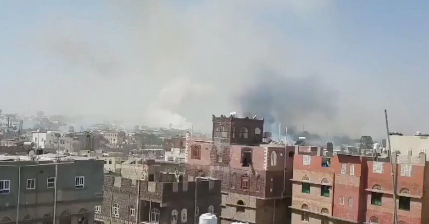 شاهد فيديو - غارات التحالف في صنعاء ضمن عملية نوعية