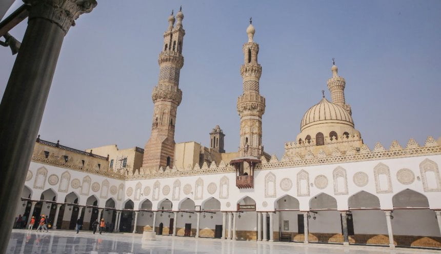 الأزهر يدين منع الحوثيين إقامة صلاة التراويح ببعض مساجد اليمن