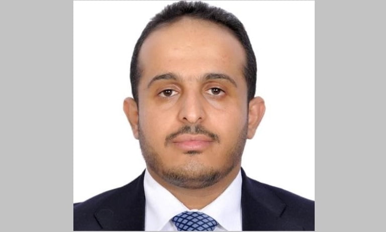 رجل المرحلة الدكتور رشاد العليمي