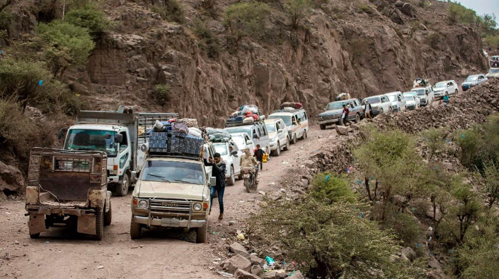 منظمات حقوق إنسان: على الحوثيين فتح طرق تعز على وجه السرعة
