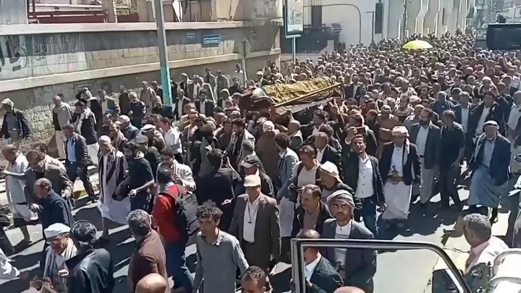تشييع فقيد اليمن الكبير عبدالعزيز المقالح في صنعاء