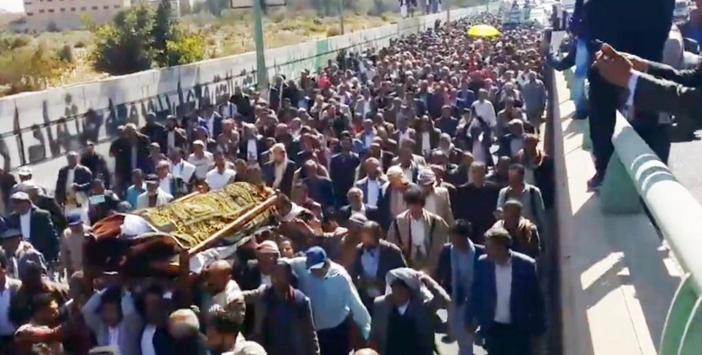 فيديو - مشاهد من تشييع فقيد اليمن الدكتور عبدالعزيز المقالح