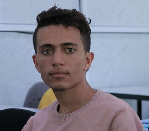 رغيفة تأكل نفسها!