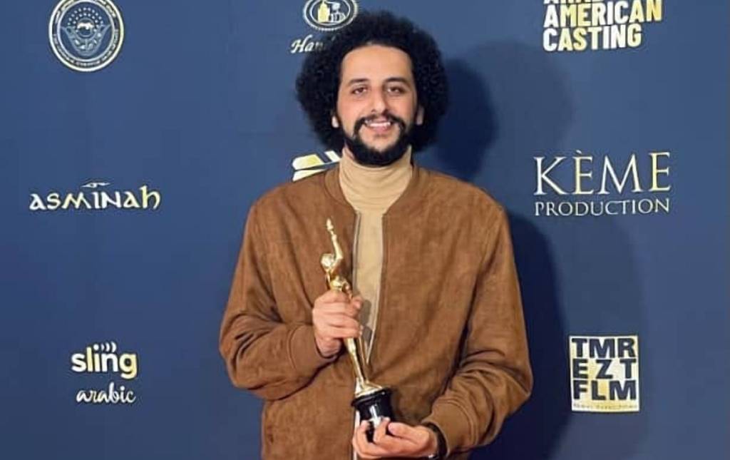 الفيلم اليمني عبر الأزقة يفوز بجائزة جديدة.. قصة الفيلم