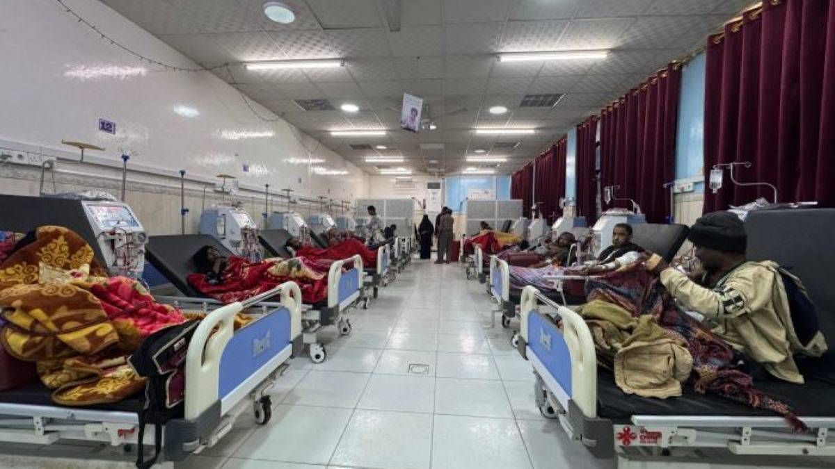 مركز غسيل الكلى في عدن يتسلم مساعدات طارئة من المقاومة الوطنية